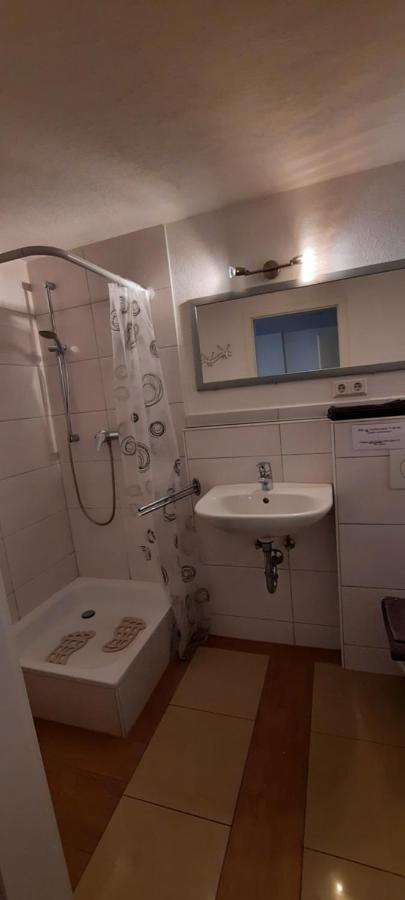 Ferienwohnung Naehe Stadtmitte Friedrichshafen Exterior photo